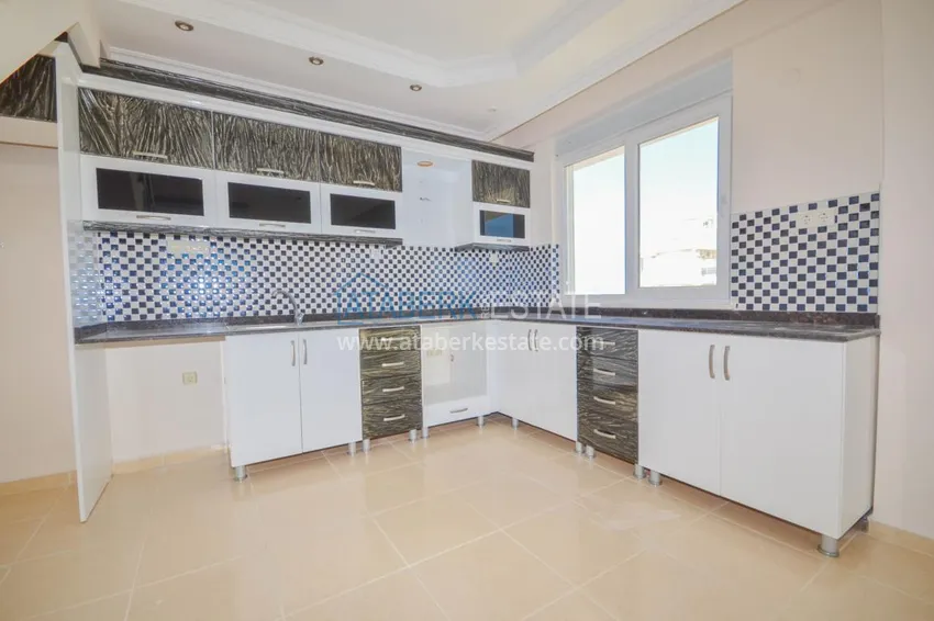 Purchase Two level penthouse with 4 bedrooms and a private sauna in Mahmutlar 6 