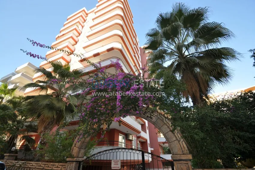 Well designed flat with an open view in Mahmutlar 9 