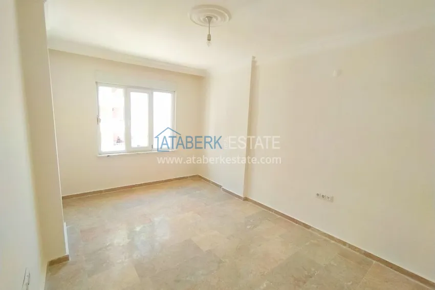 Purchase Two-bedroom apartment with a sea view in Mahmutlar 6 