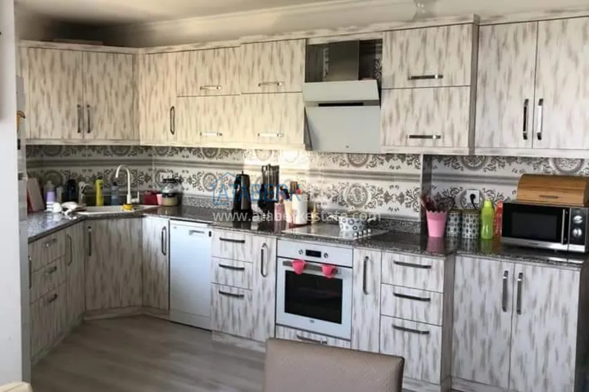 Purchase Furnished flat with a separate kitchen and sea views in Mahmutlar 8 