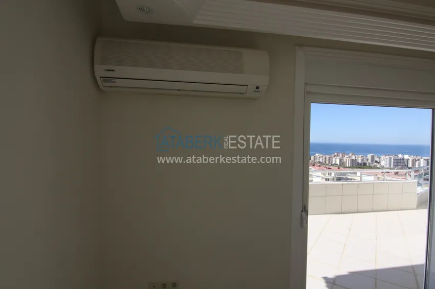 Purchase   Penthouse with sea and mountain views with a sauna in Mahmutlar  4 