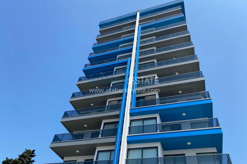 Flat in Mahmutlar with open sea views in the elite complex on the coast line  8 