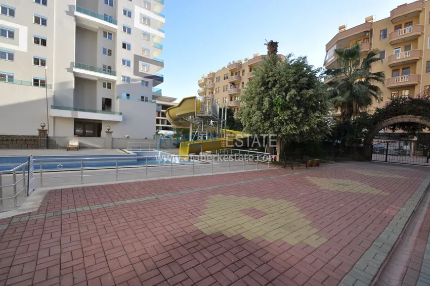 Well designed flat with an open view in Mahmutlar 10 