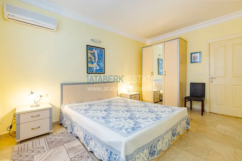 Purchase  Furnished flat on the first coast line in Mahmutlar  9 