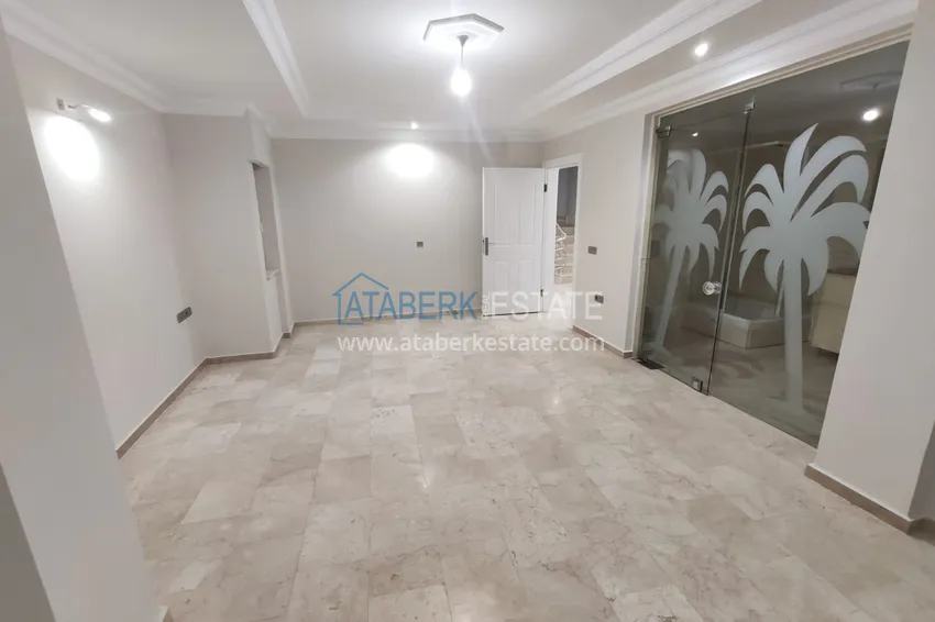 Purchase  Detached villa completely refurbished with a swimming pool  10 