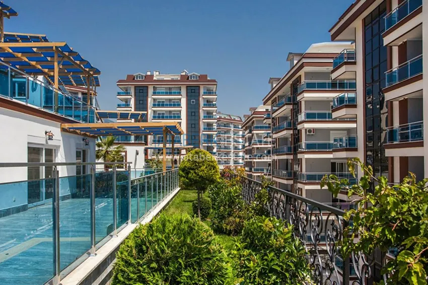 Five bedroom duplex in Oba with splendid views in the elite complex 12 