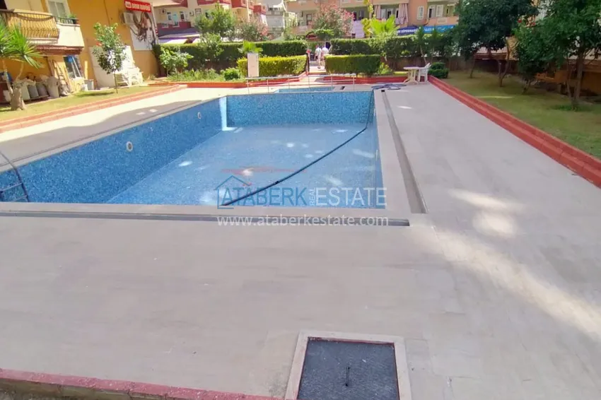 Flat with a partial sea view in a residential complex in Mahmutlar  7 