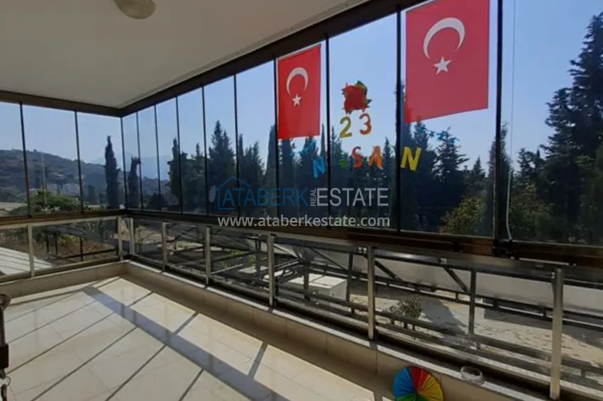 Purchase  Three bedroom apartment with a separate kitchen in Oba  12 