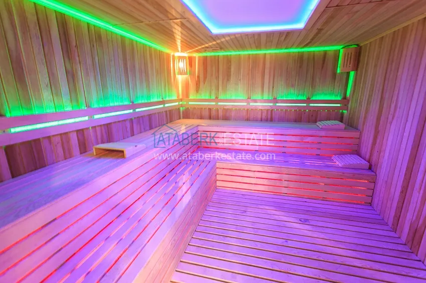 Penthouse with a modern interior in a comfortable complex in Tosmur  12 