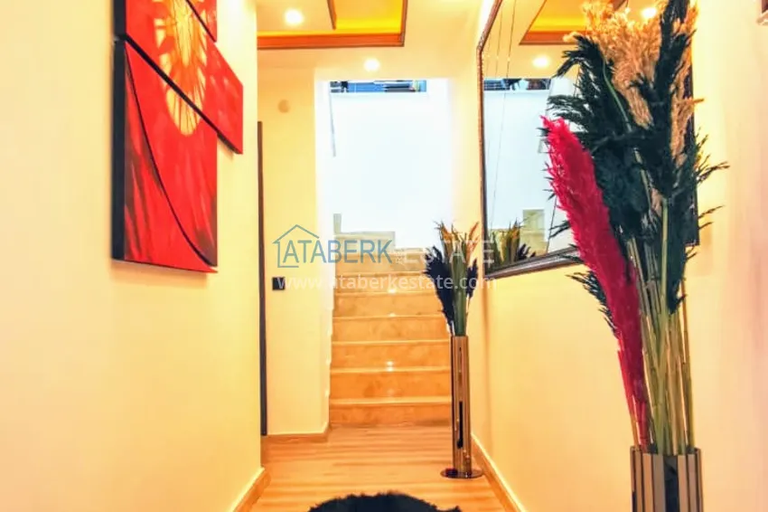 Purchase  Penthouse with a modern interior in a comfortable complex in Tosmur  11 