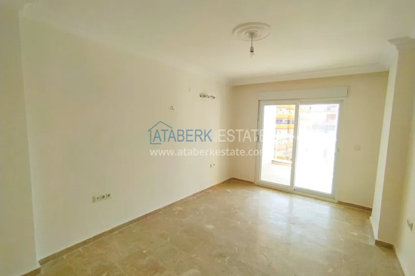 Purchase Two-bedroom apartment with a sea view in Mahmutlar 8 