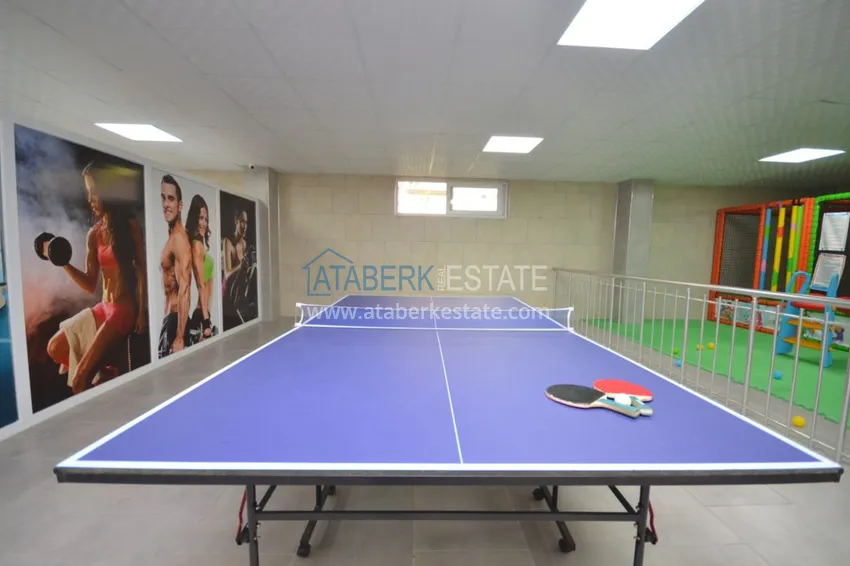 Furnished flat in Mahmutlar in a new complex by the sea 13 