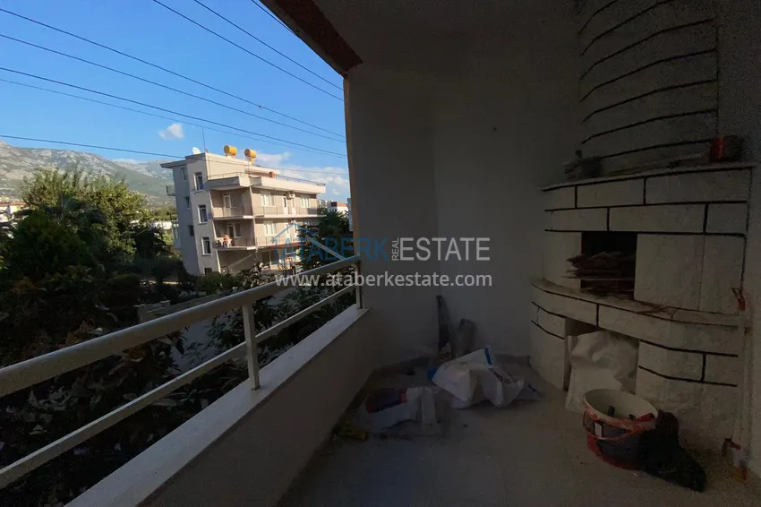 Purchase  Newly refurbished flat with a separate kitchen in a Turkish home in Mahmutlar  9 