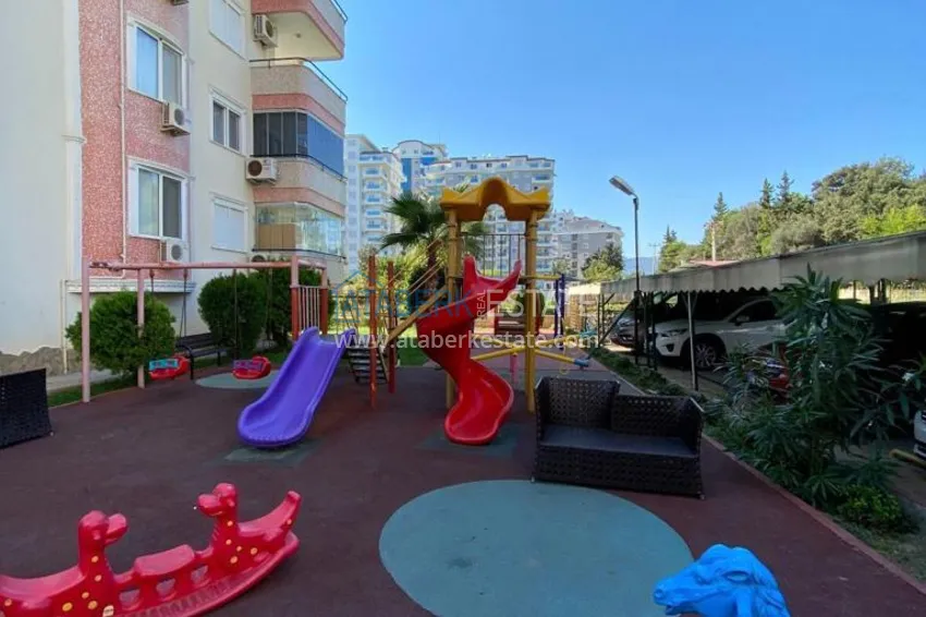 Flat in Mahmutlar with sea view in a comfortable complex 11 