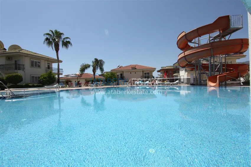 Furnished flat with a glazed balcony and a partial sea view in Cikcilli 7 