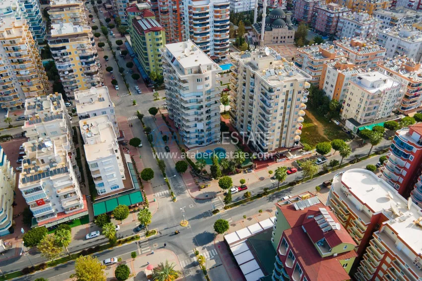 Furnished flat with sea views in Mahmutlar 10 