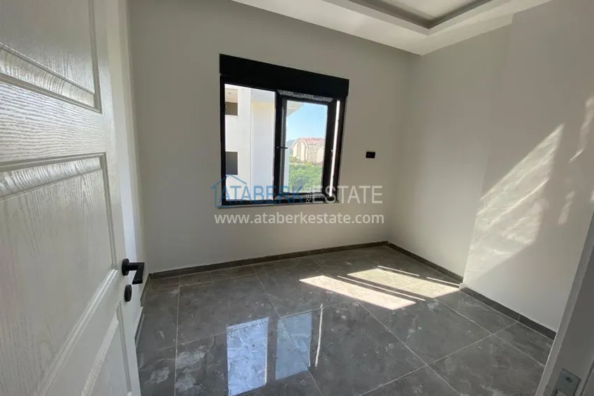 One bedroom apartment by the sea in Oba  4 