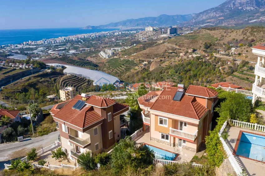 Three storey villa in Kargicak with a swimming pool and panoramic views 3 