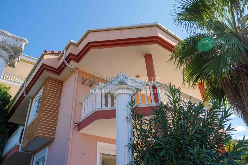 Three storey villa in Kargicak with a swimming pool and panoramic views 6 