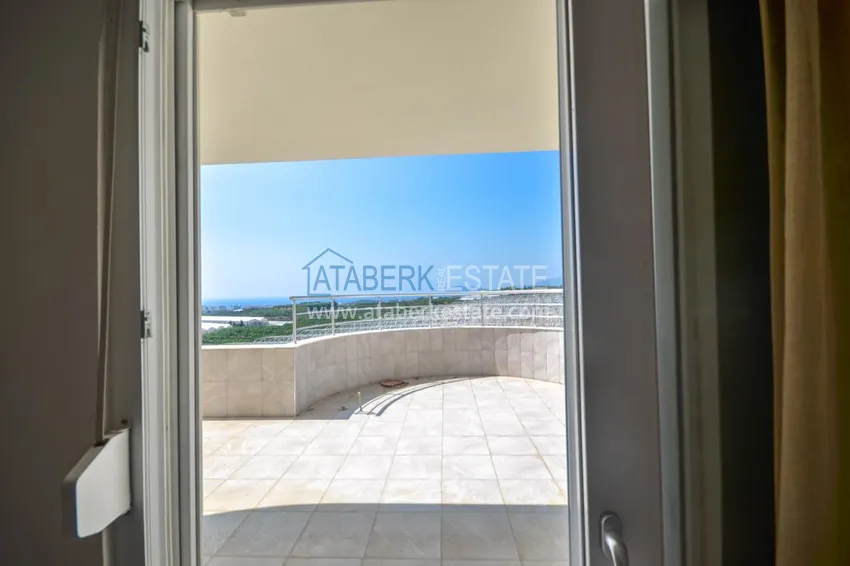 Purchase Furnished apartments with a sea view and a Jakuzzi on balconies 13 