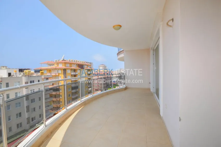 Purchase  Flat in Mahmutlar on the main street by the sea  13 