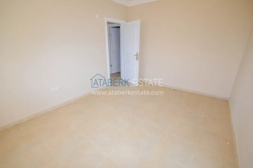 Purchase  Flat in Mahmutlar on the main street by the sea  20 