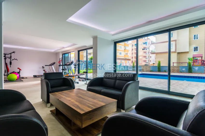 Furnished penthouse in elite complex in Mahmutlar 18 