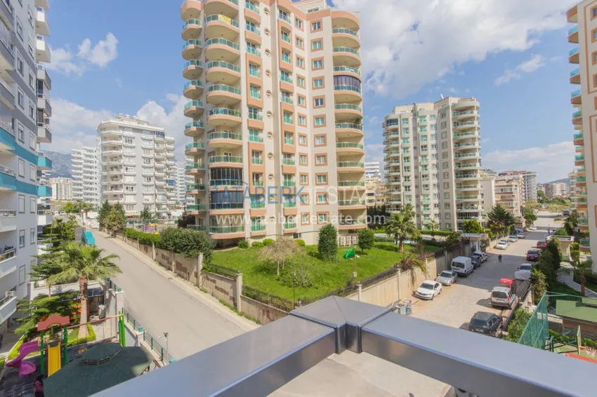 Purchase  Furnished flat in a new complex in Mahmutlar  19 