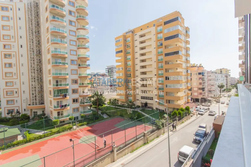 Purchase  Furnished flat in a new complex in Mahmutlar  20 