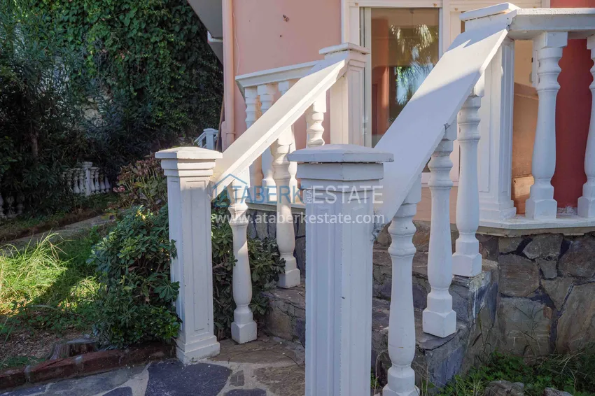 Purchase  Three storey villa in Kargicak with a swimming pool and panoramic views 2 