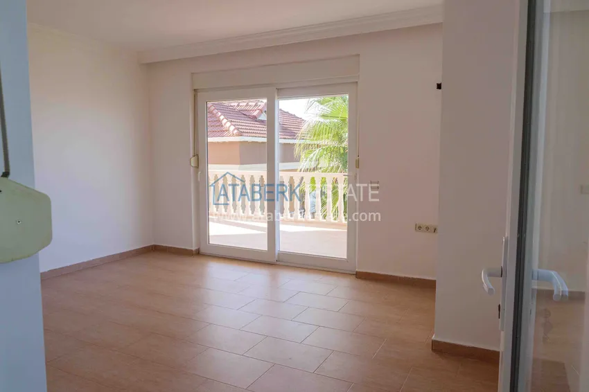 Purchase  Three storey villa in Kargicak with a swimming pool and panoramic views 25 