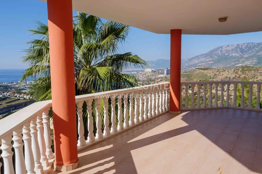 Purchase  Three storey villa in Kargicak with a swimming pool and panoramic views 32 