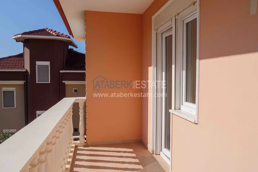 Purchase  Three storey villa in Kargicak with a swimming pool and panoramic views 41 