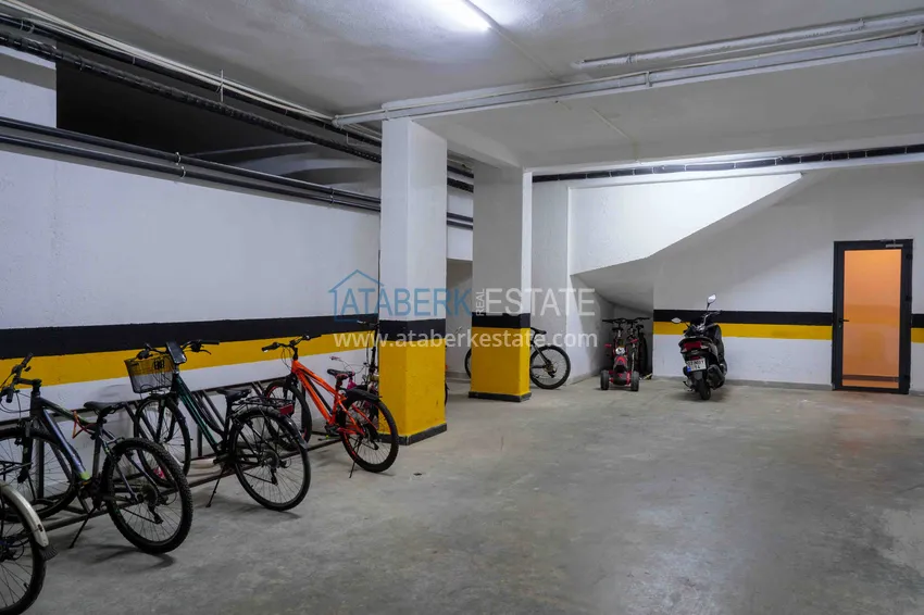 Two-bedroom furnished apartment in a modern complex  34 