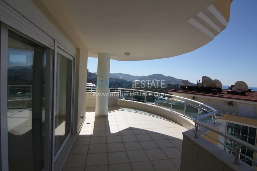 Purchase   Penthouse with sea and mountain views with a sauna in Mahmutlar  20 