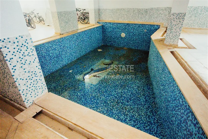 Furnished flat in Mahmutlar in a residential complex  16 