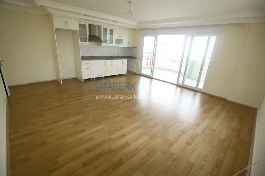Purchase  Apartment in Oba three-room in a residential complex near the sea 2 