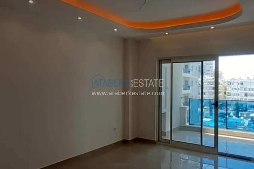 Purchase Flat in Mahmutlar in a complex with rich infrastructure 2 