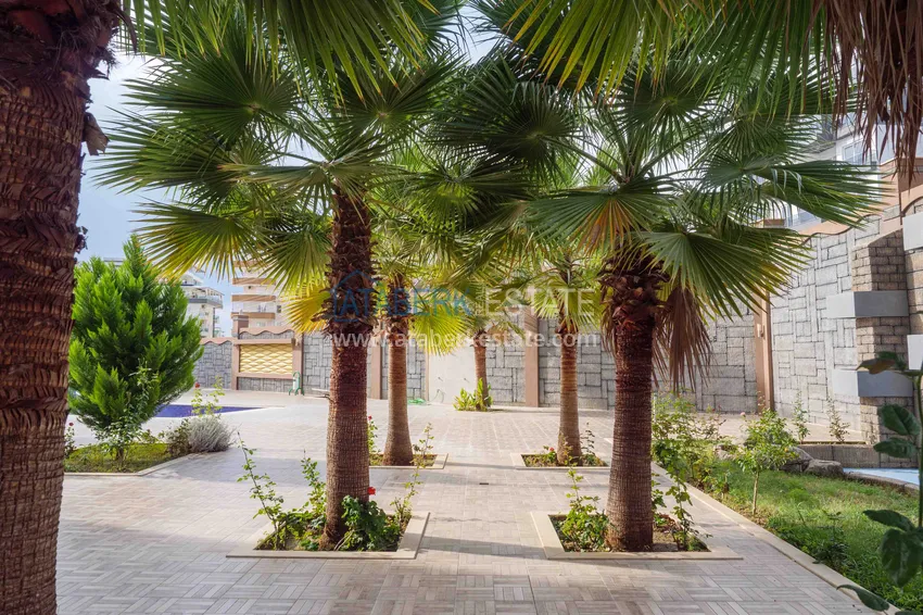 Furnished apartment in Mahmutlar in a modern  complex  4 