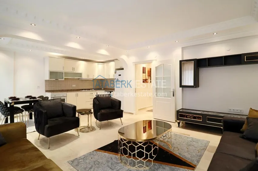 Flat with a modern design in the complex by the sea in Mahmutlar  1 