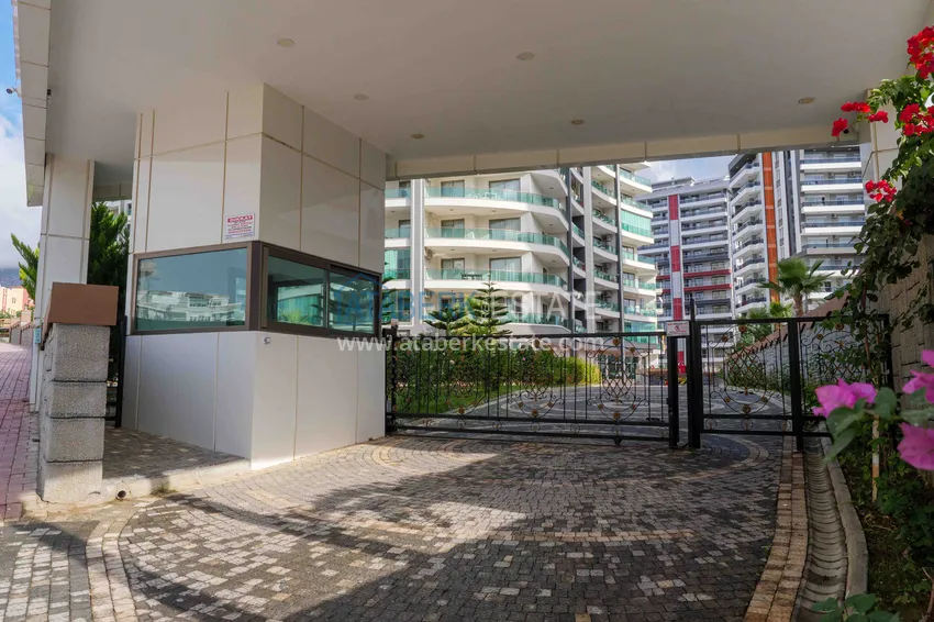 Furnished apartment in Mahmutlar in a modern  complex  10 