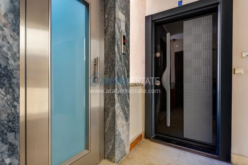 Purchase  Two-room apartment in Alanya with a modern interior 1 