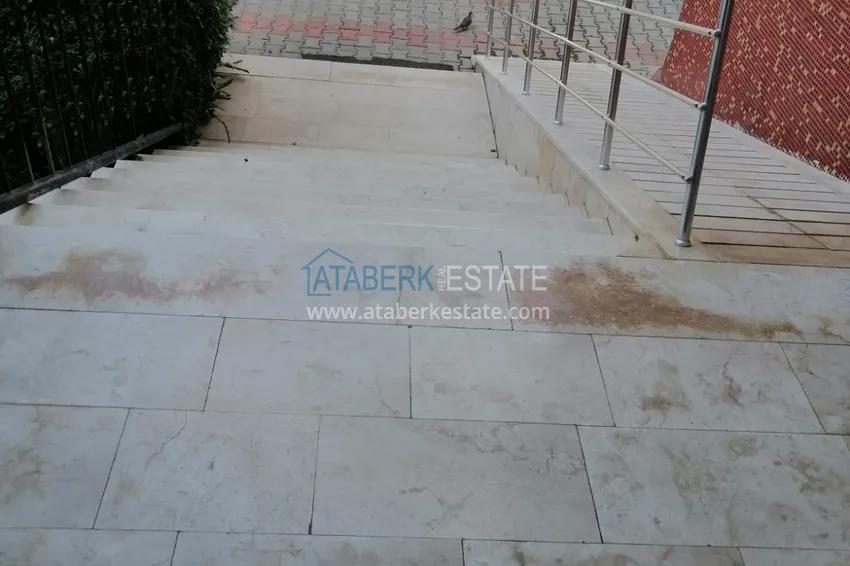 Three-room apartment in Oba with two glazed balconies 12 