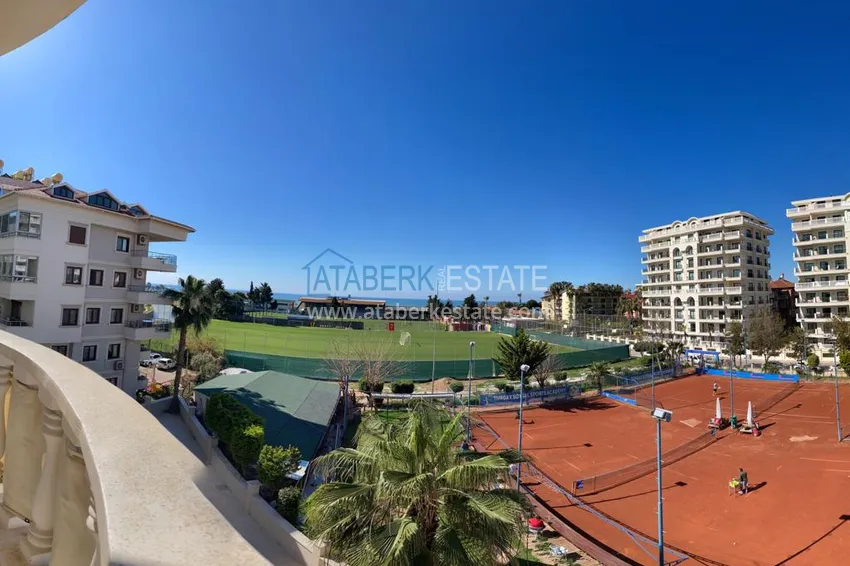 Purchase  Three-room apartment in Oba with a glazed balcony and a sea view 12 