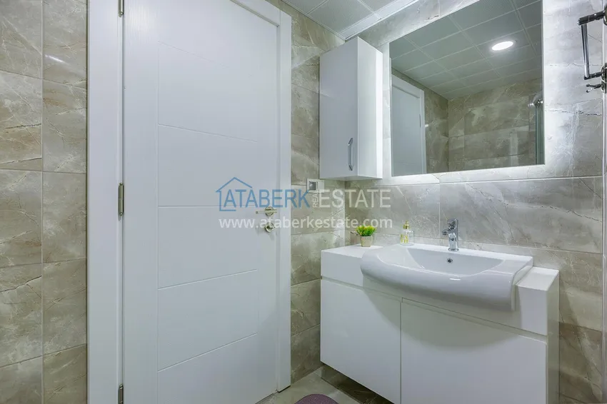 Purchase  Furnished apartment in Mahmutlar, 3 bedrooms in a comfortable complex 15 