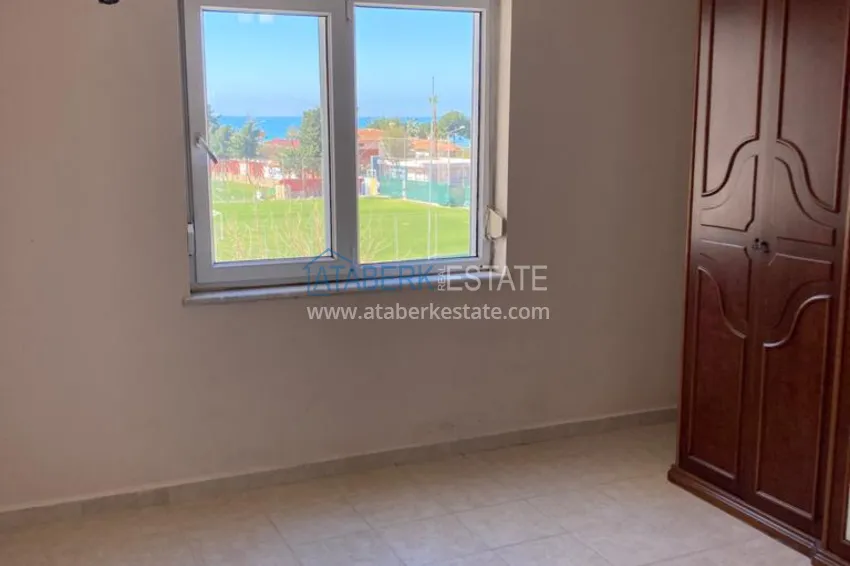 Purchase  Three-room apartment in Oba with a glazed balcony and a sea view 19 