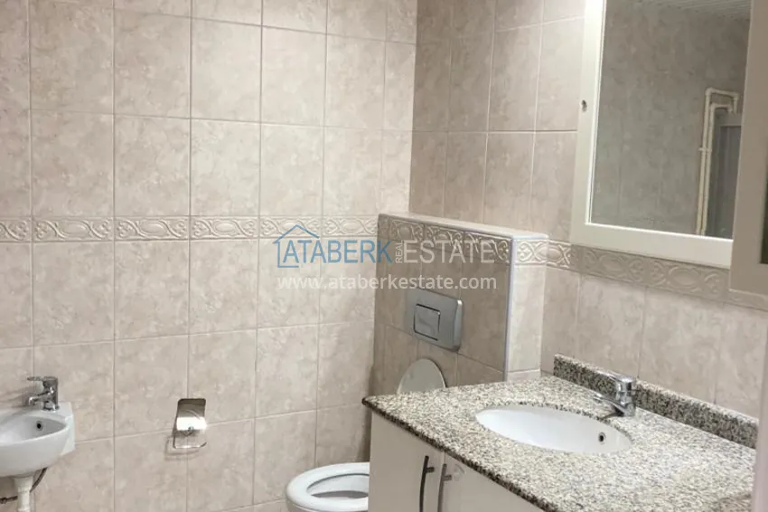 Purchase  Three-room apartment in Oba with a glazed balcony and a sea view 21 