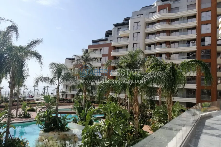 New exclusive complex on the first coastline of Konyaalti, Antalya 3 