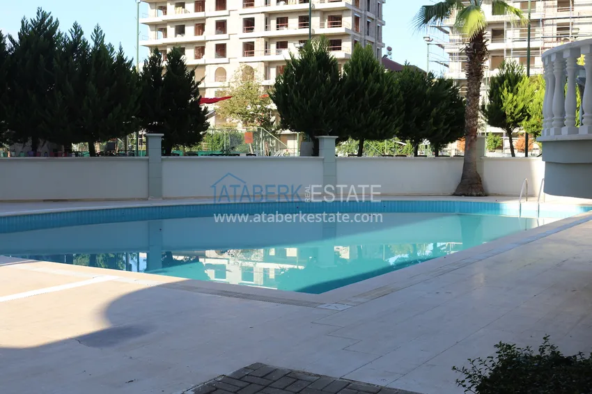 Three-room apartment in Oba with a glazed balcony and a sea view 3 