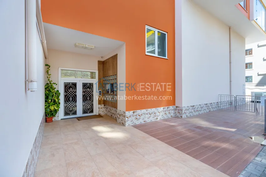 Flat in Mahmutlar - modern interior design with a partial sea view 3 